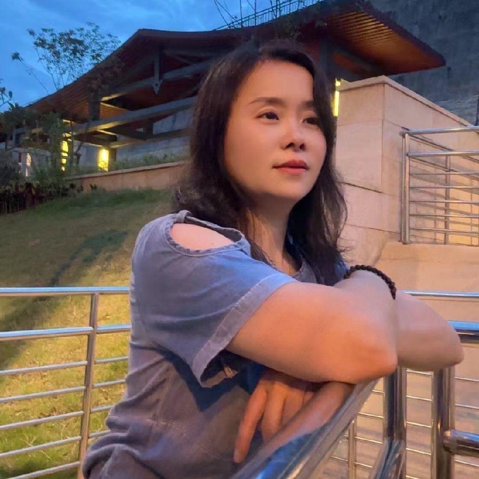 西亭牛排二姐JIE