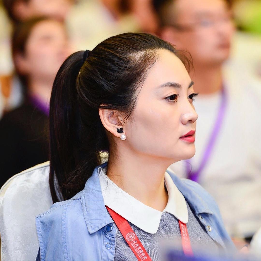 雨玫瑰文化传媒有限公司