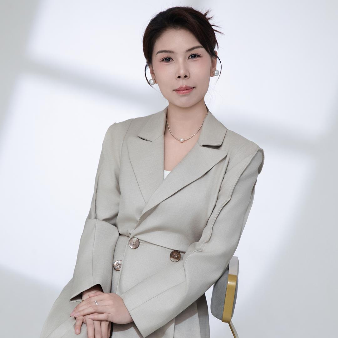 王⁀美丽