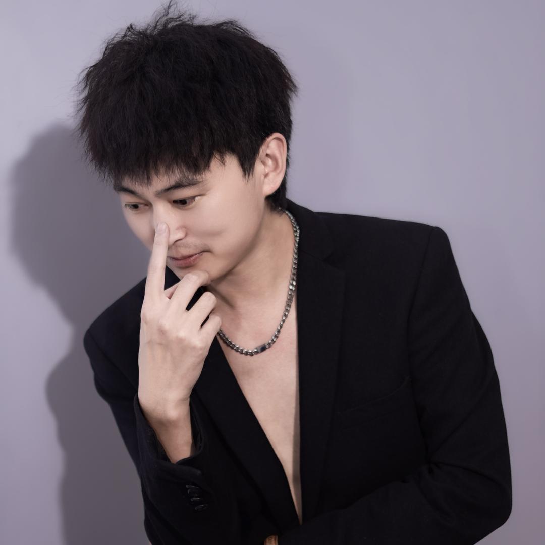 新泰意境张阳质感烫发