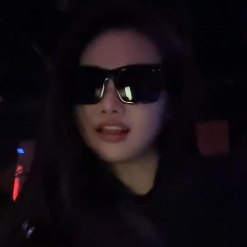 ℳ๓ѵℯ 开心