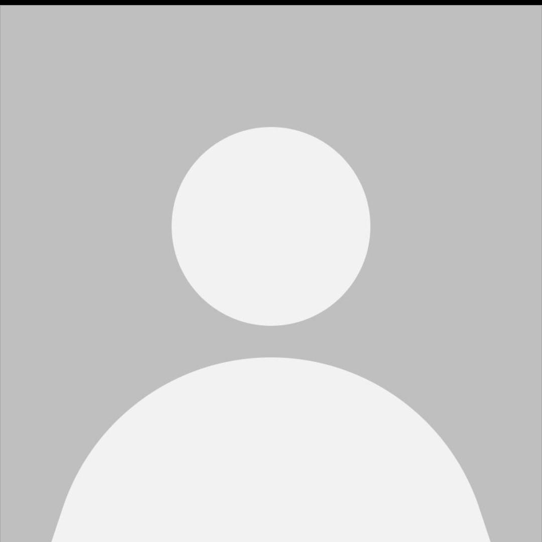 2762287121