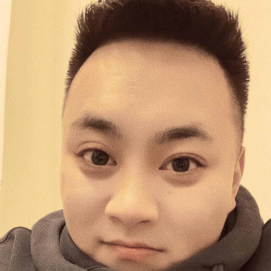 何先生