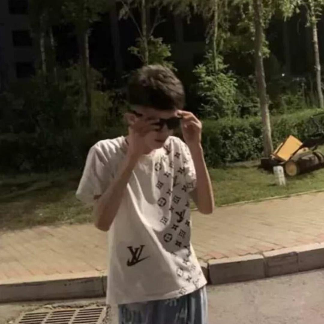 别睡过头a.