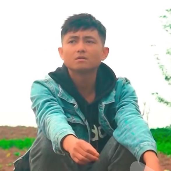 @龙龙（李云龙）