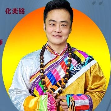 奕铭声乐课堂