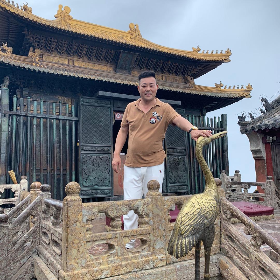 礼仪老邓