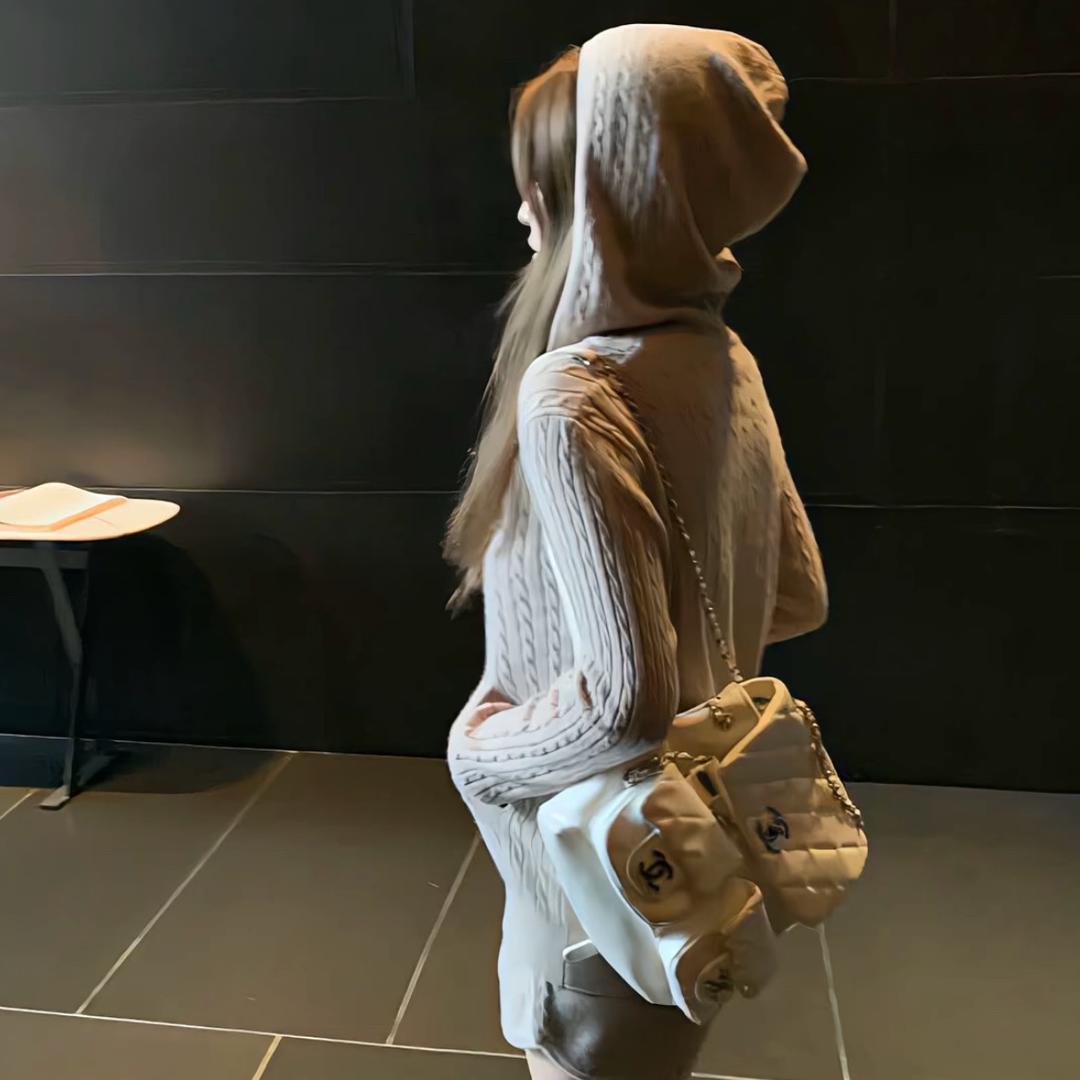 YY^