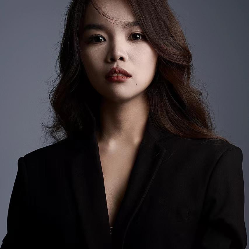 卡布叻•艺匠Ly🎬