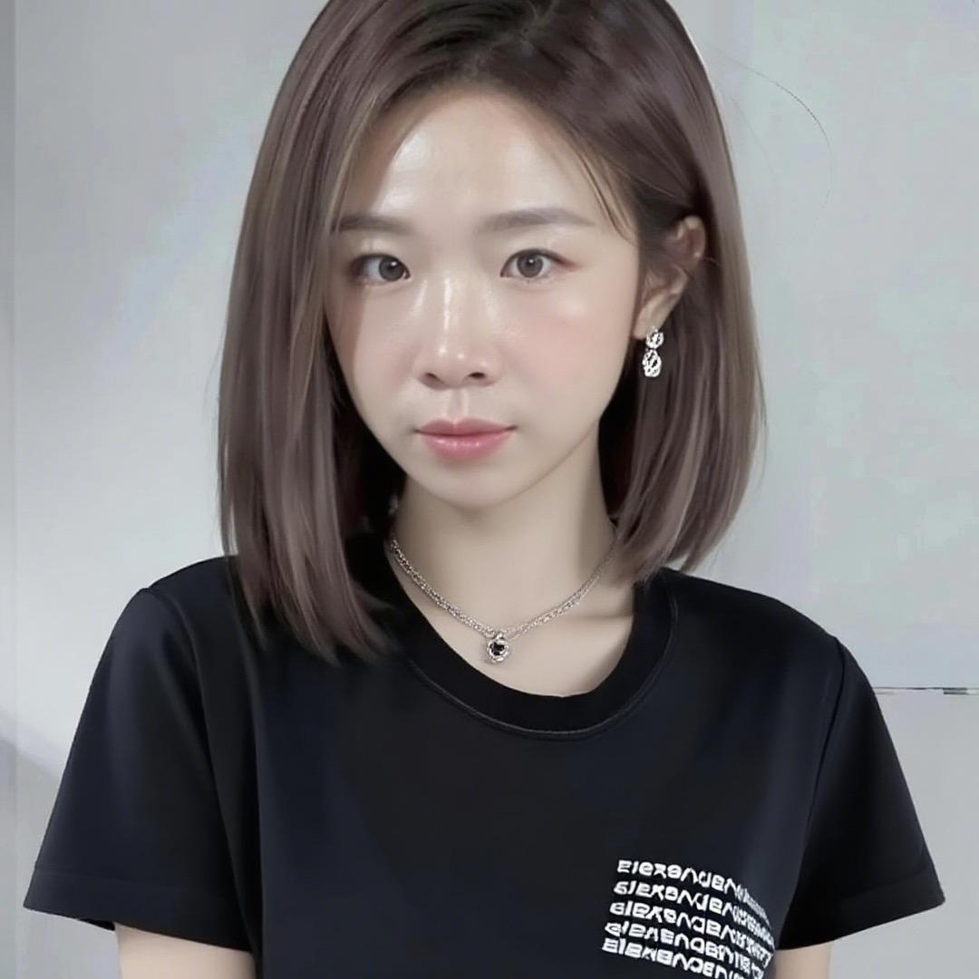 朵儿同学