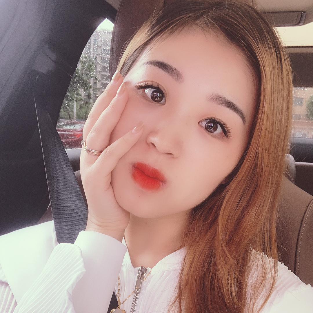 做减🥩搞身材的宁姐姐👧