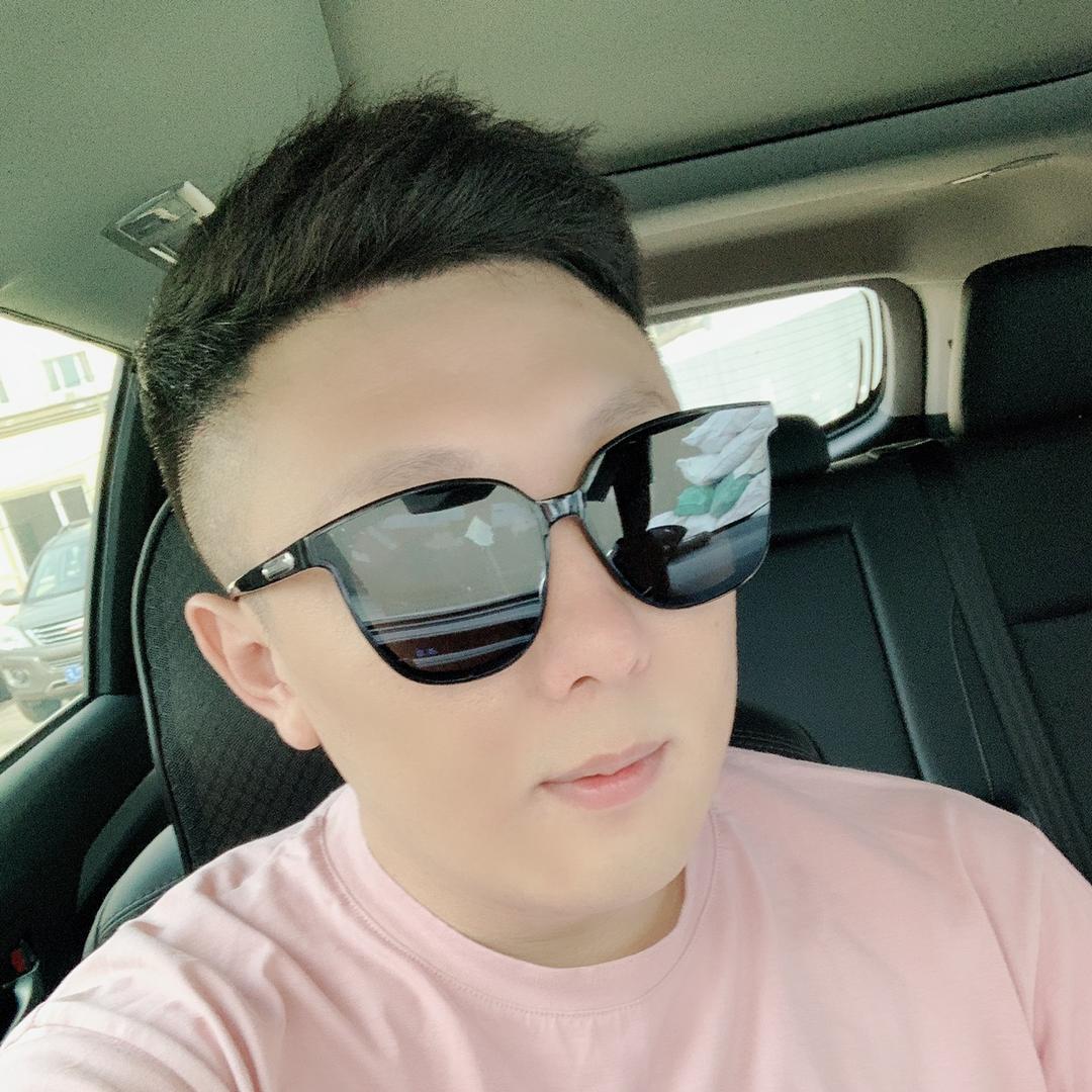 亮亮啊