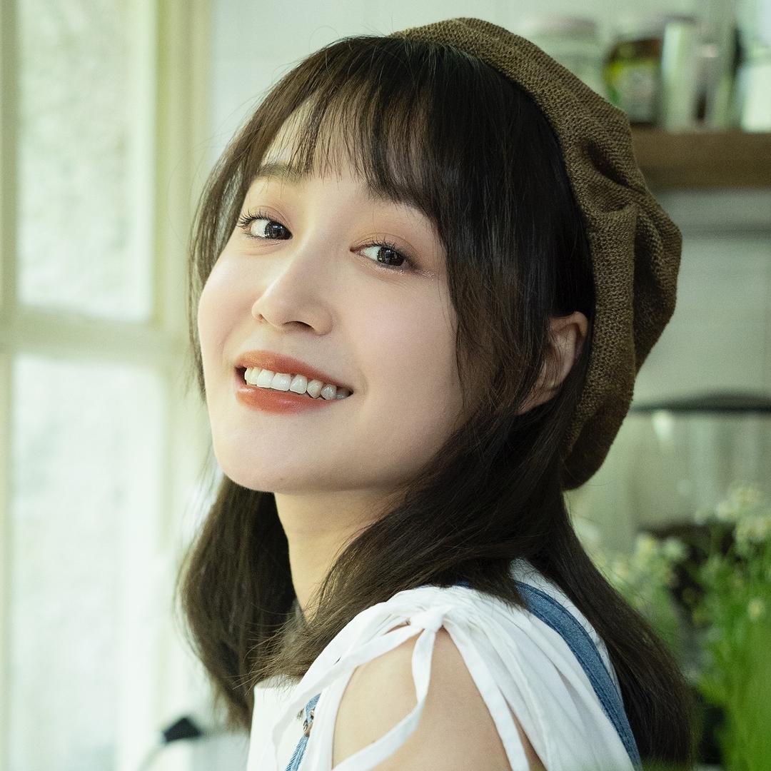 梦诗Nicole