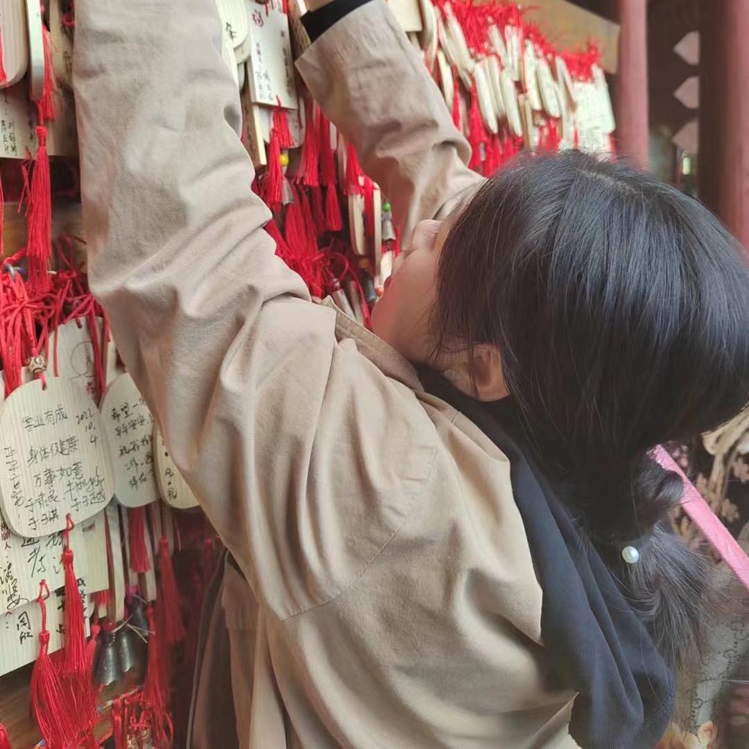 财ru龙卷风