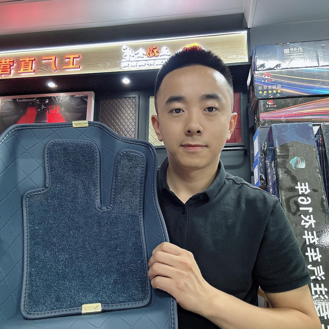 小鹿美车｜表哥