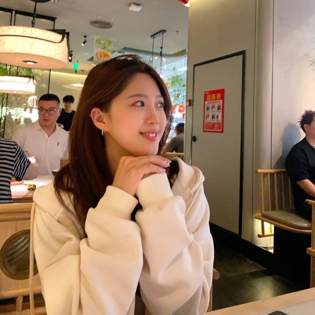 小怡不摸鱼
