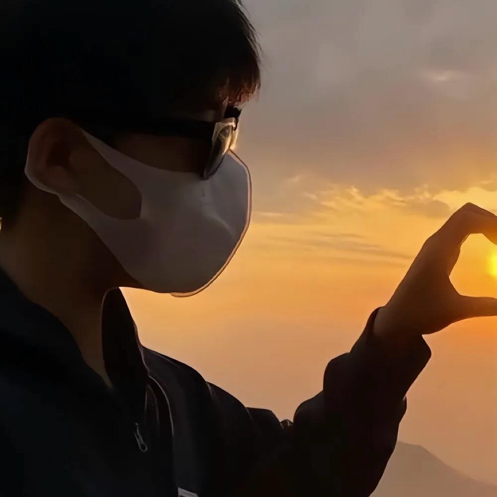 不一样的烟火，是她&