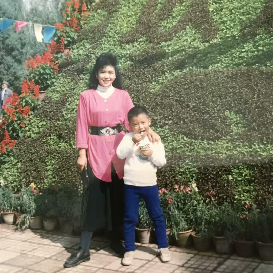 东东韩装