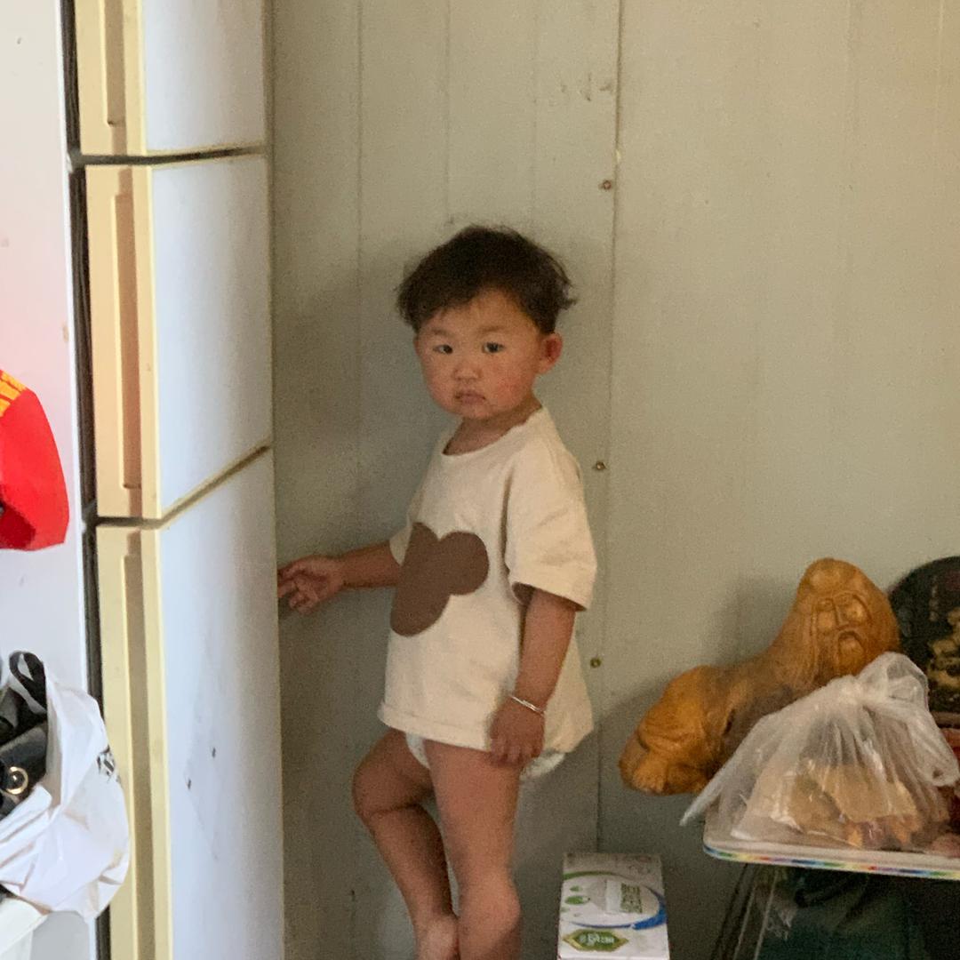 是菜菜吖