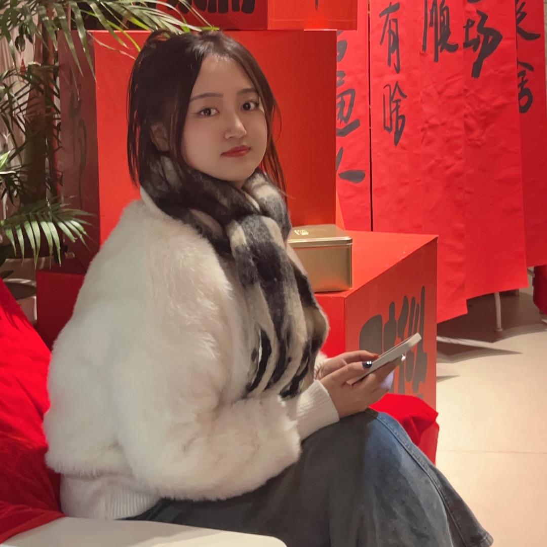 姜艺湘.