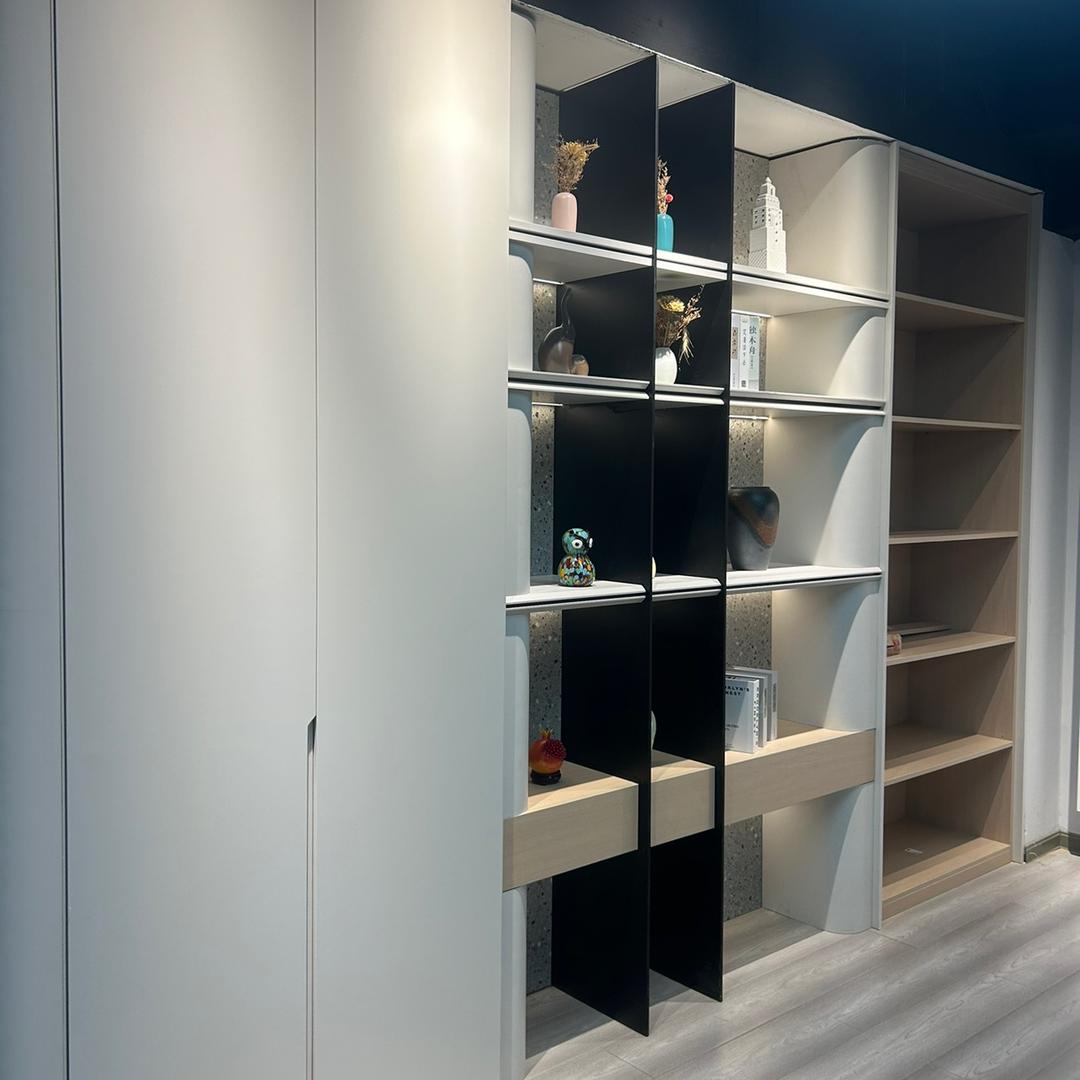 宜昌欧莱特全屋定制工厂店