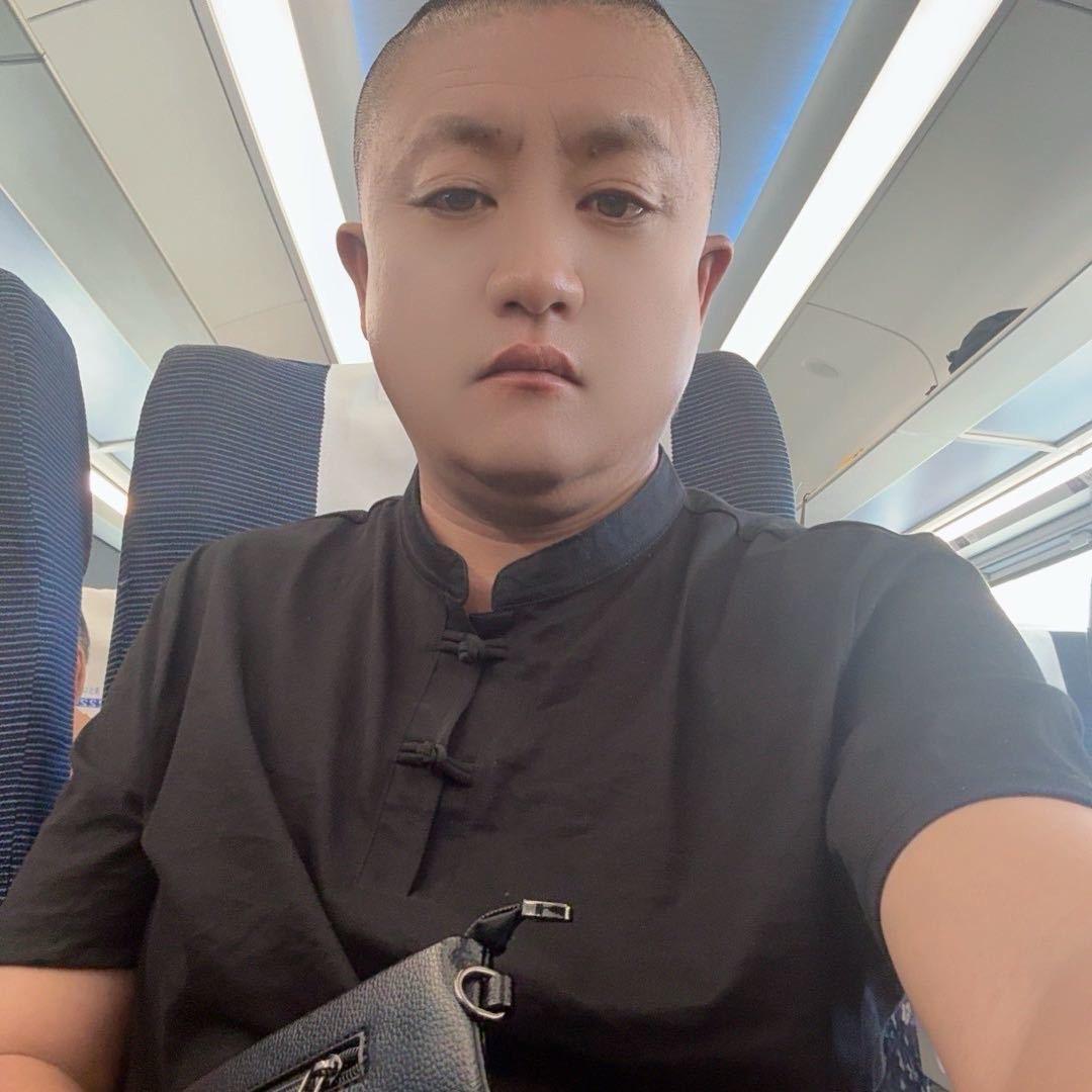 齐先生的朋友圈