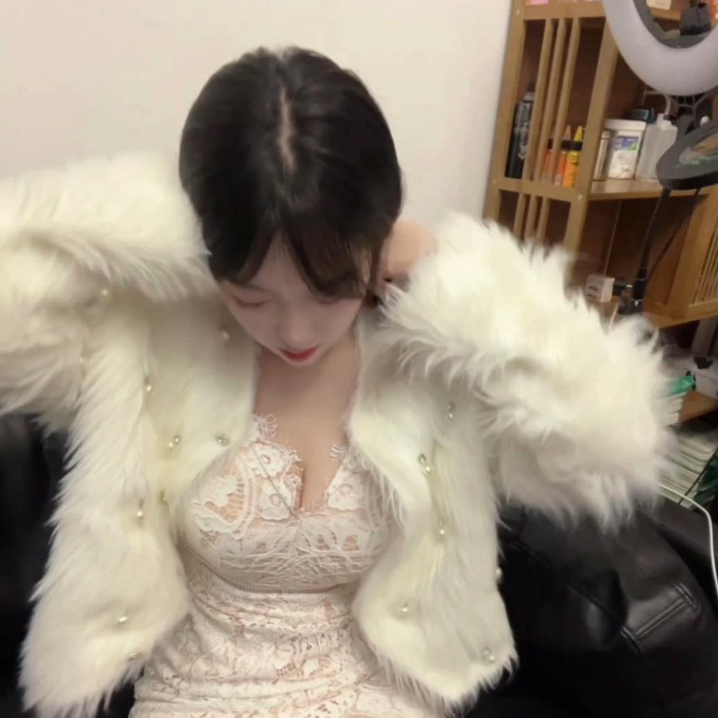 a.王