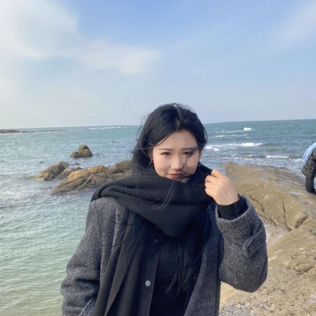 成成吃饱饱