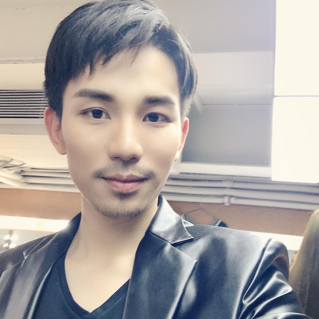 老男人阿伟