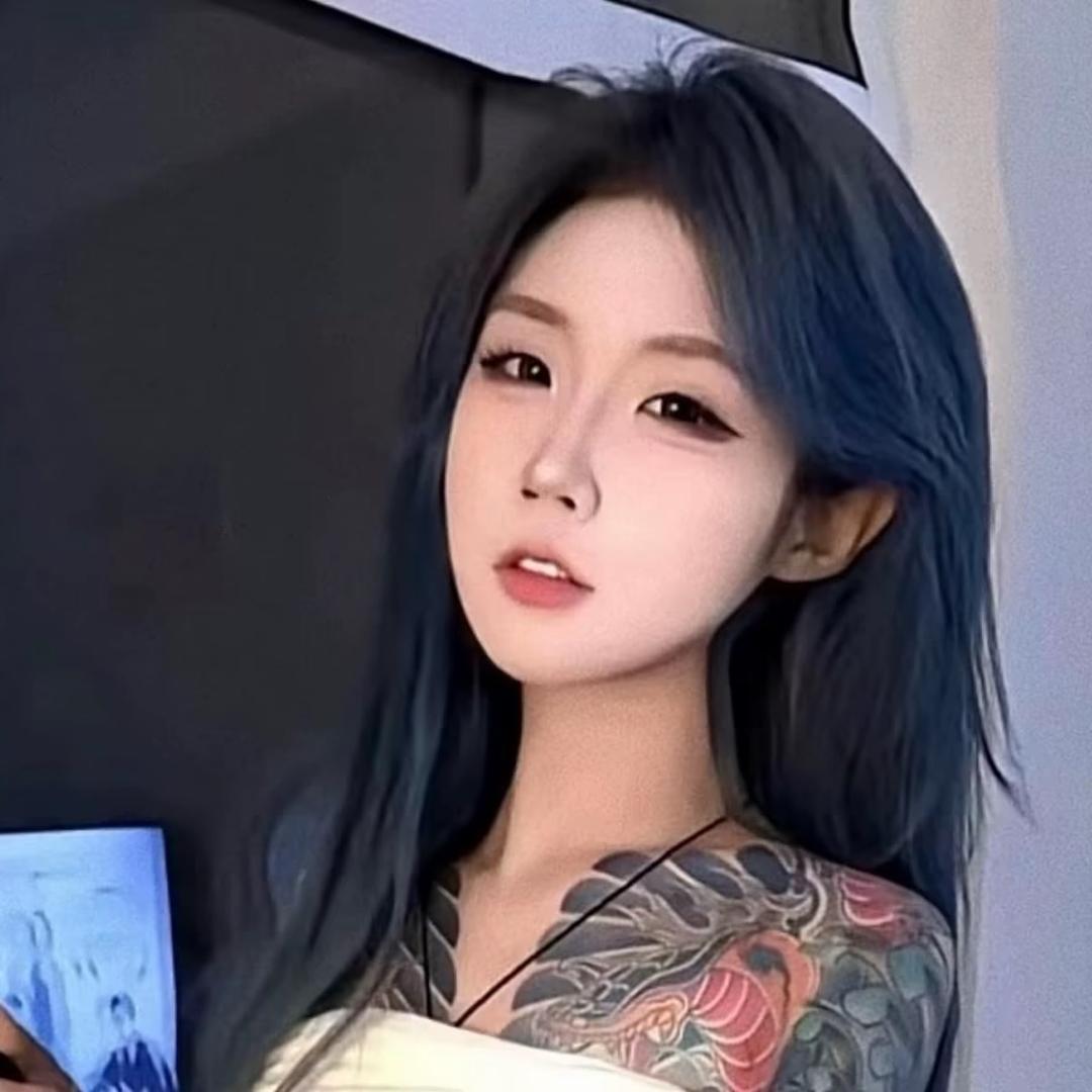 小九．