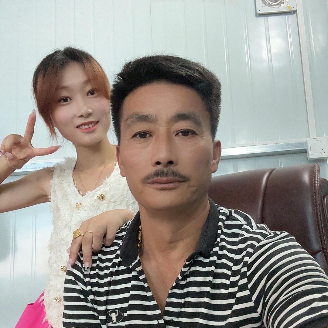 李婉（杨庄星光夜市）