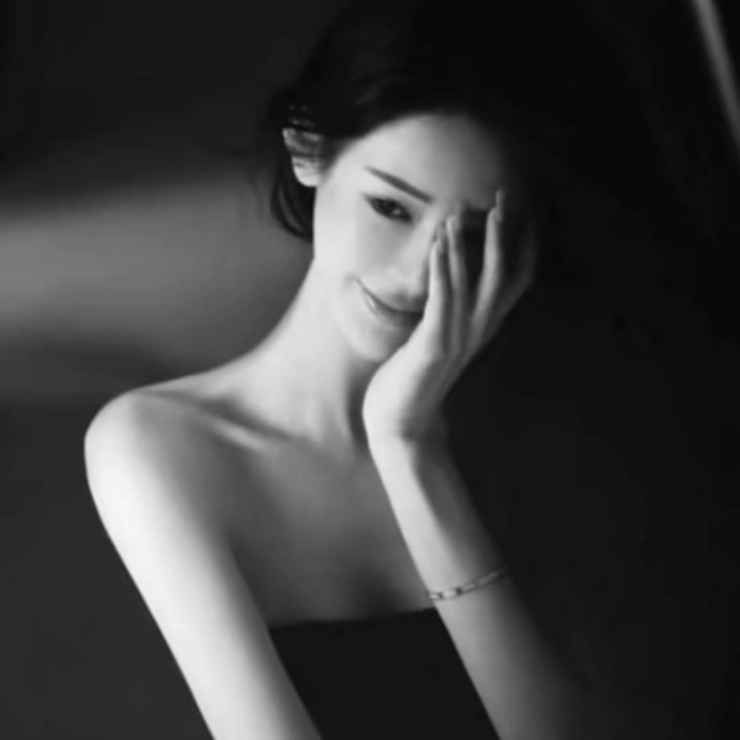 小密没烦恼头像