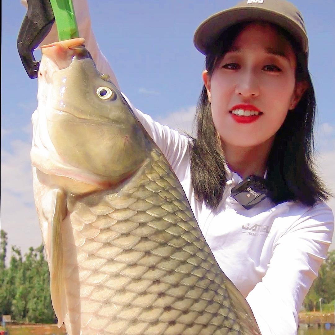 昆钓平台 陶阿姨 钓鱼