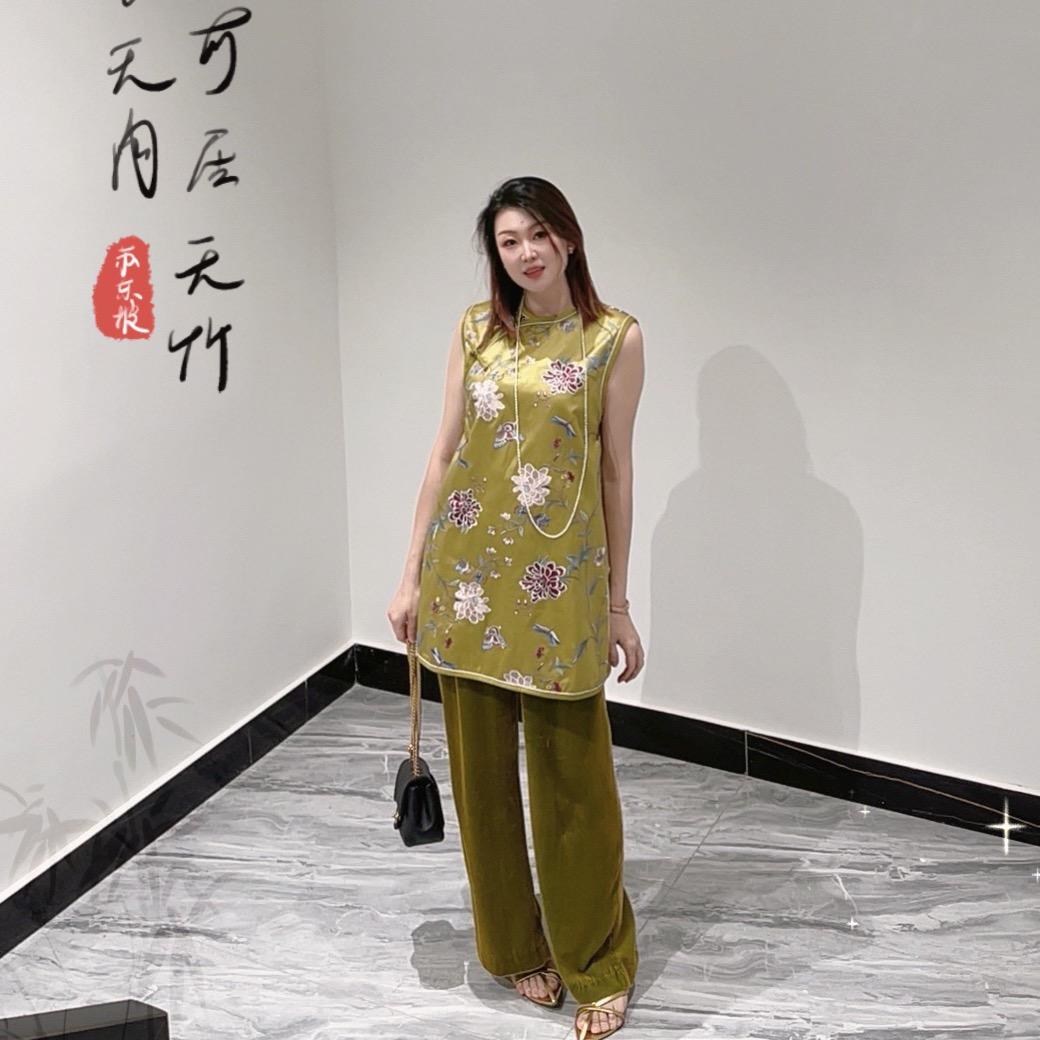 名晟花园考拉姐🐨精品服装店