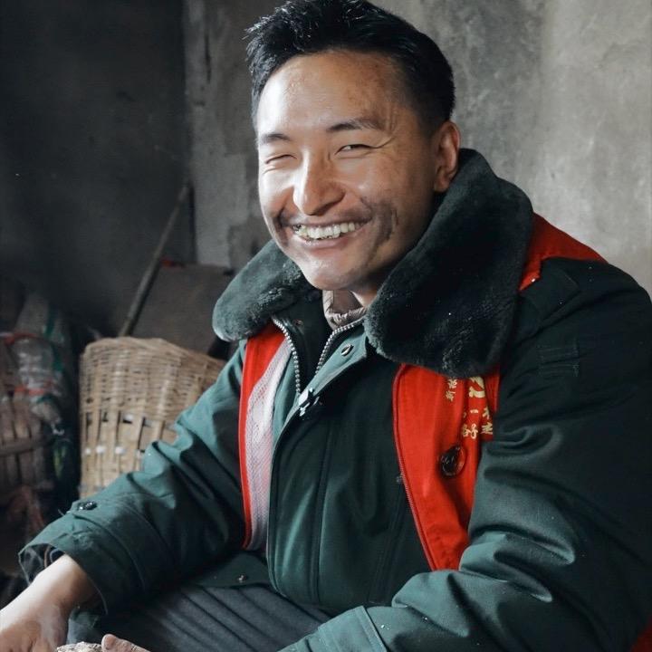 杰军【大香村第一书记】