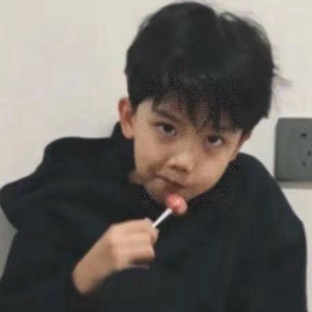 小时候很帅
