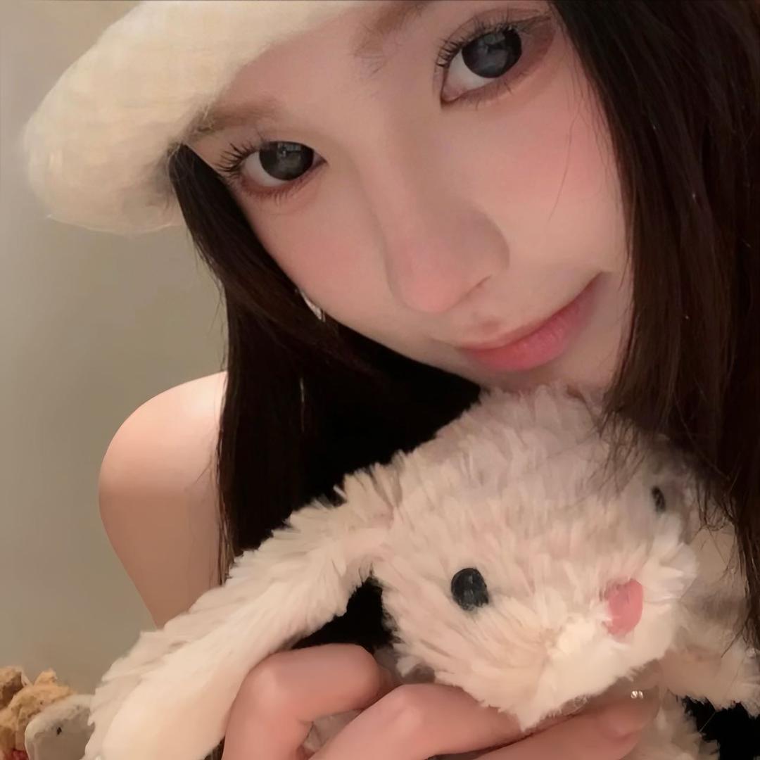 公主爱冲浪🏄‍♀️