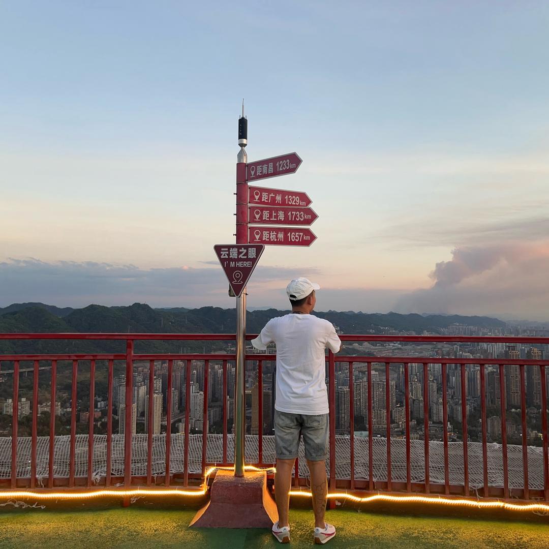 包头奥斯卡总监郭宇