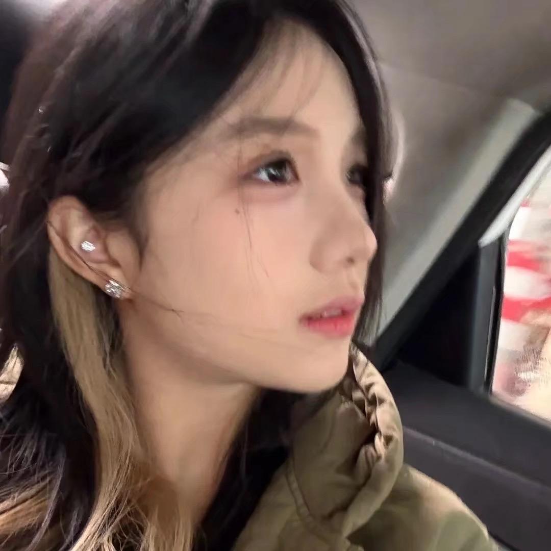 不过是大梦一场空 。