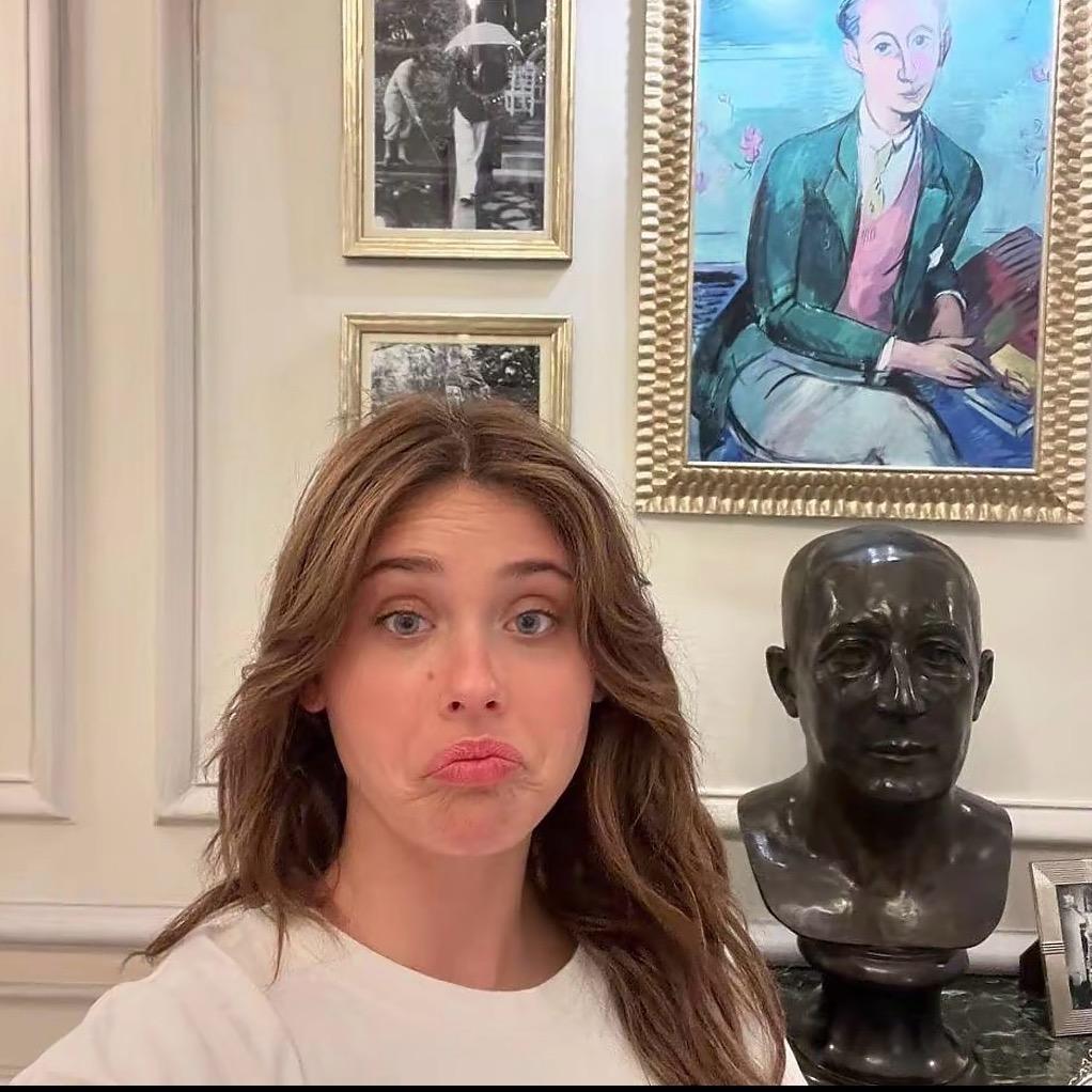 Sherin(*꒦ິ⌓꒦ີ)