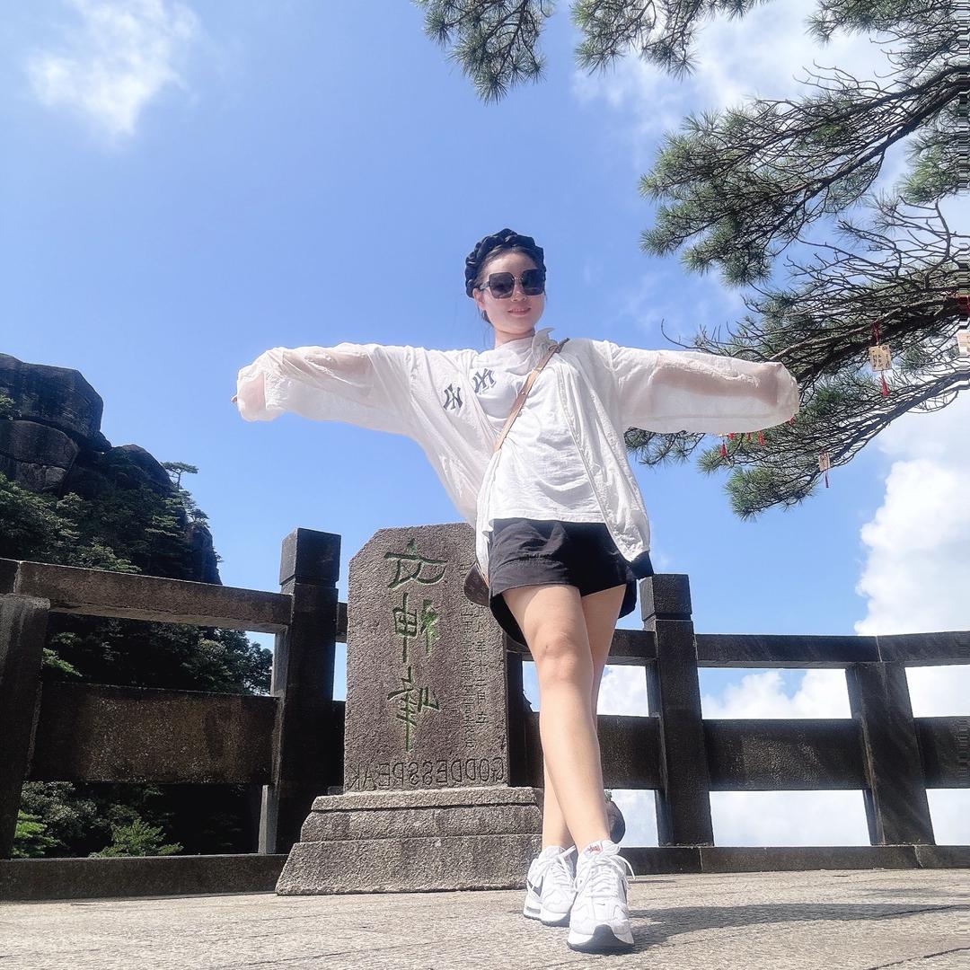 A   💋💋雪儿