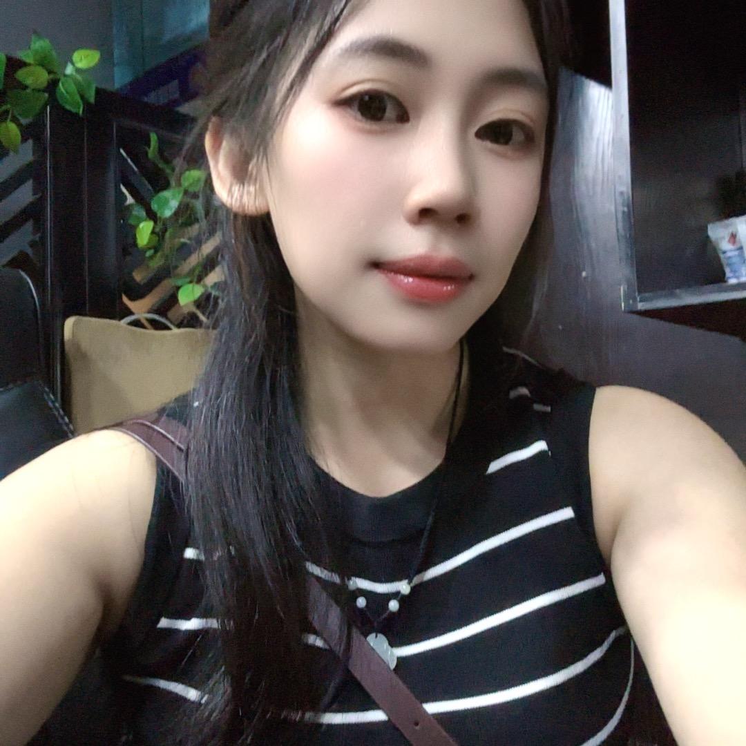 @爱打麻将的小姐姐