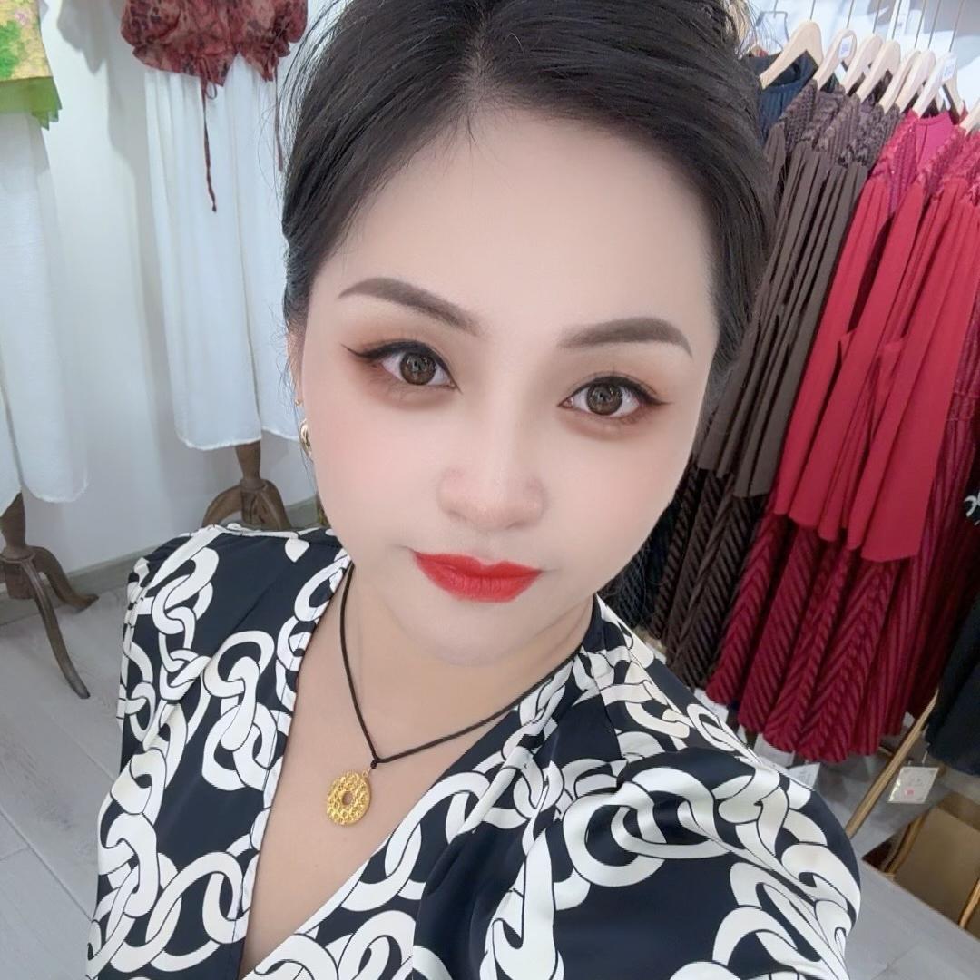 闺觅女装潍坊商品城3楼6区93号