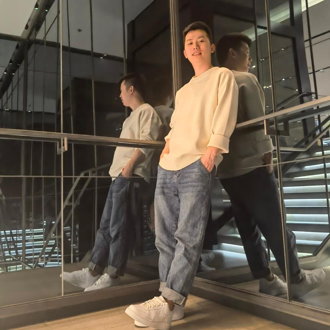 她的男孩