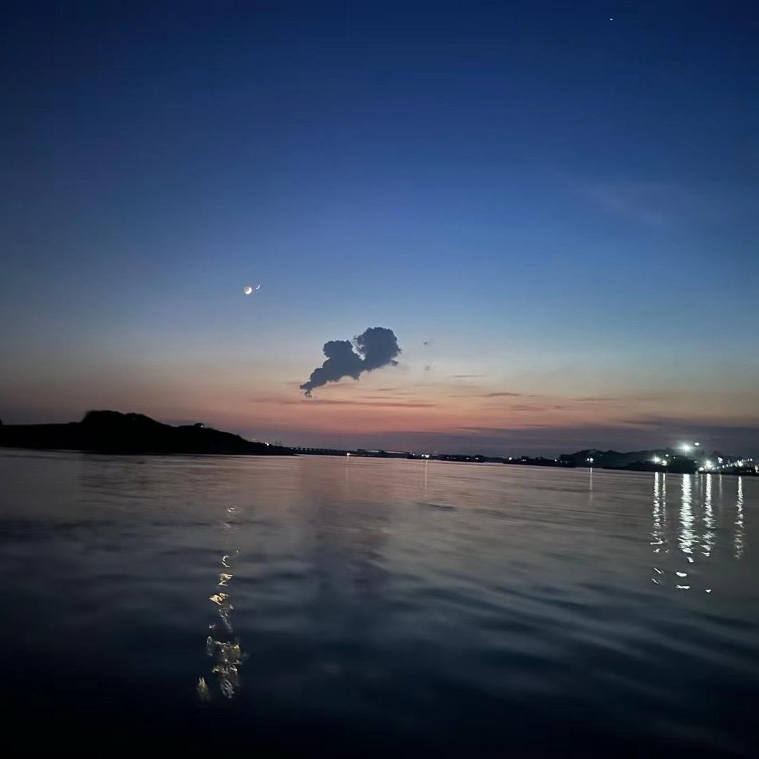 🫥刘艺