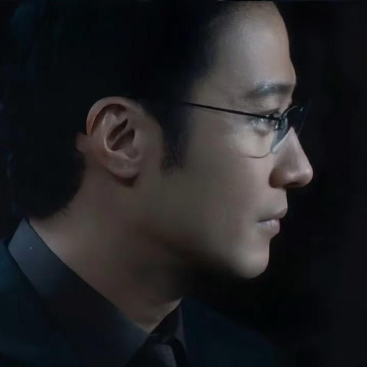 熬叔热爱仲夏夜的海岸