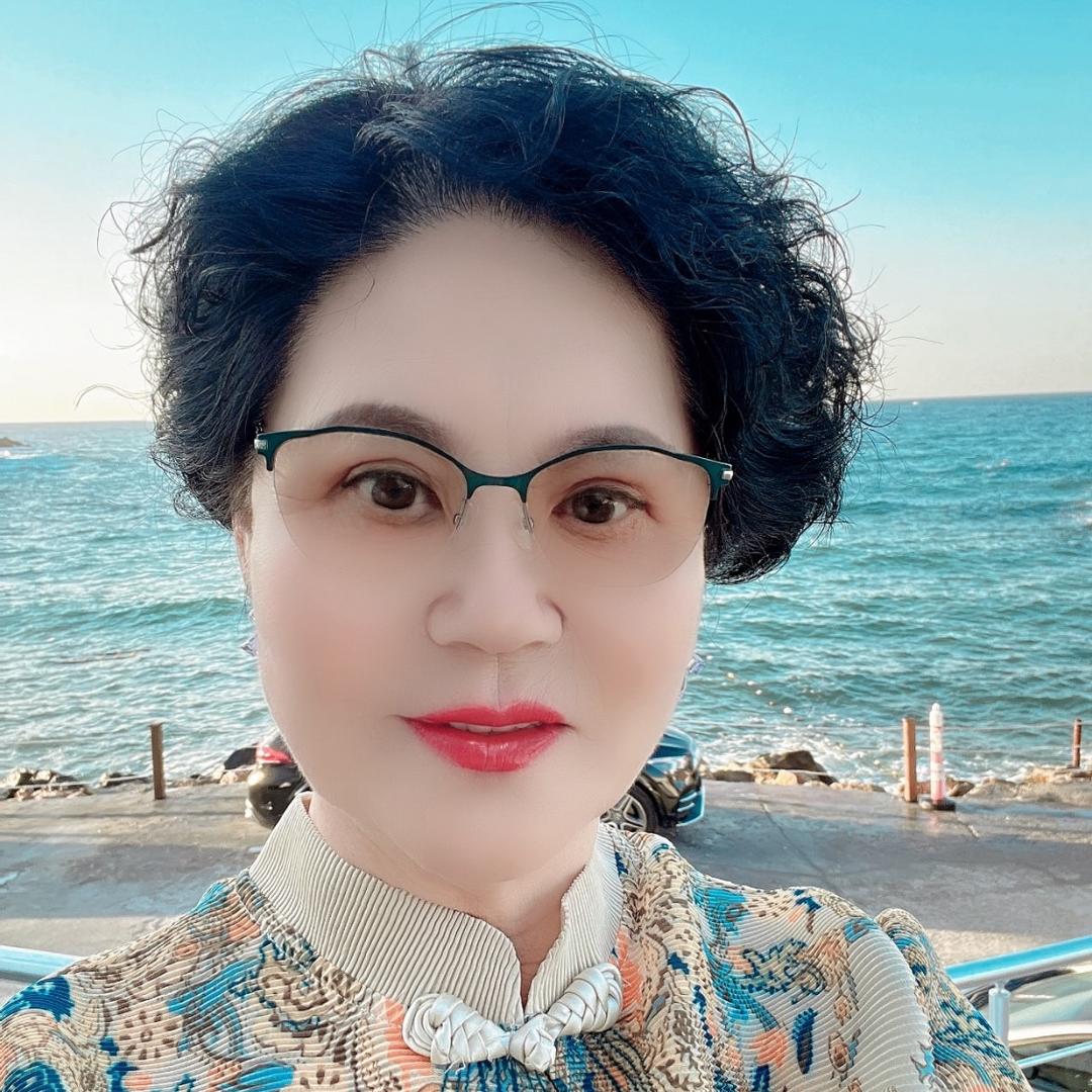 左右姥姥20:10开播