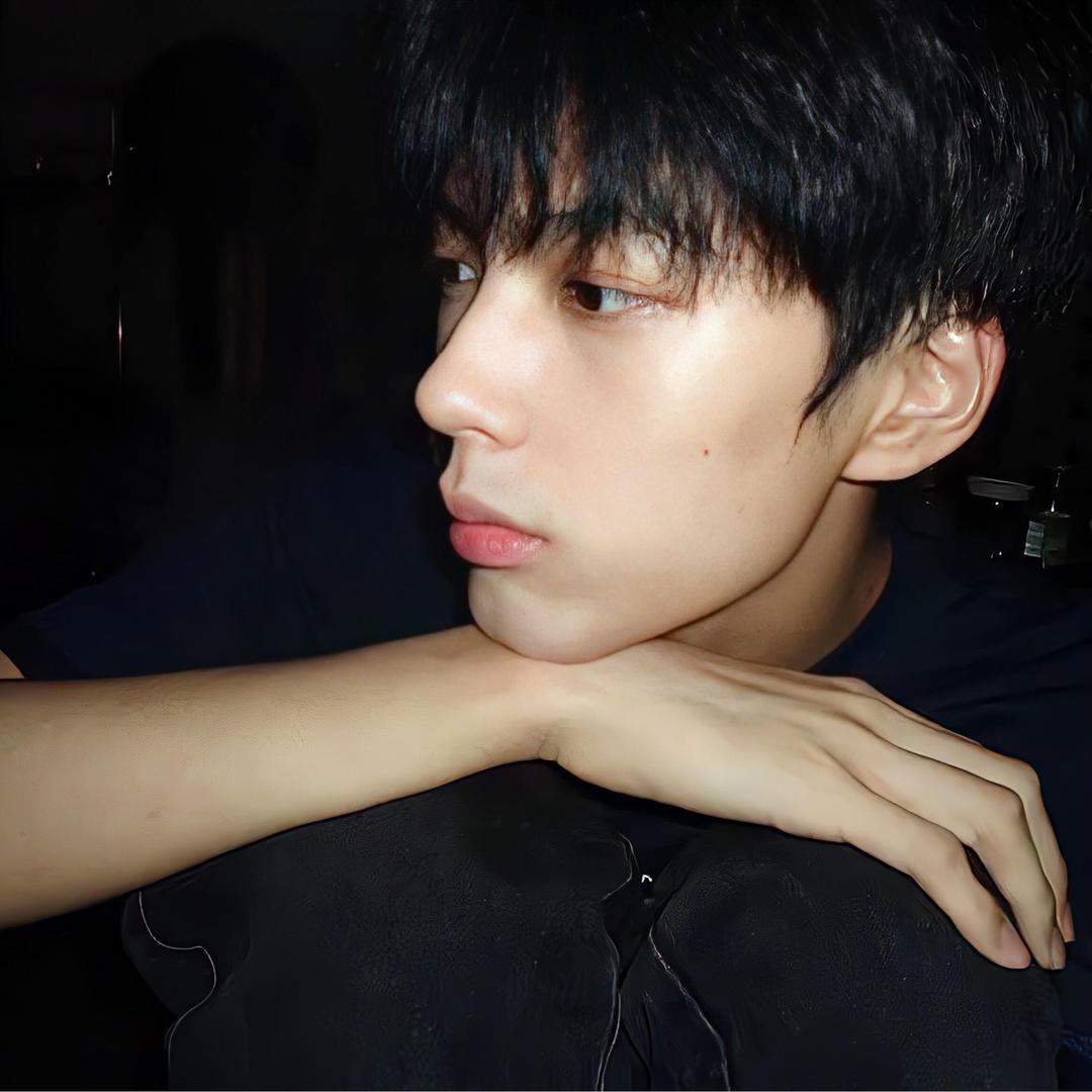 ㅤ.