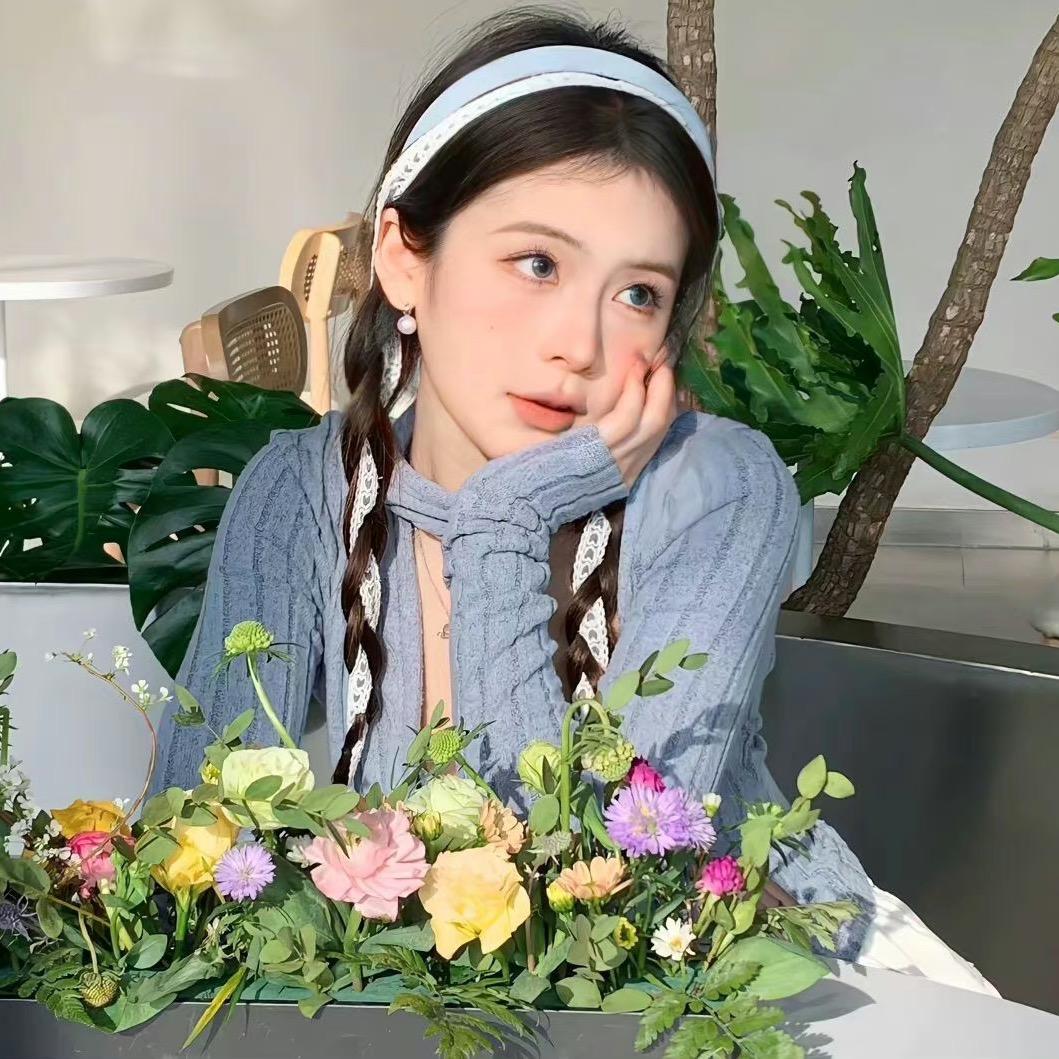 爱吃零食的仙女-