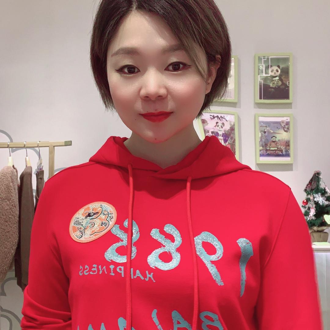 李闪闪